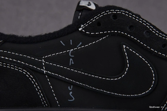 Phantom 1 DM7866-100 Scott Travis SP Black Low Retro OG Jordan 0529
